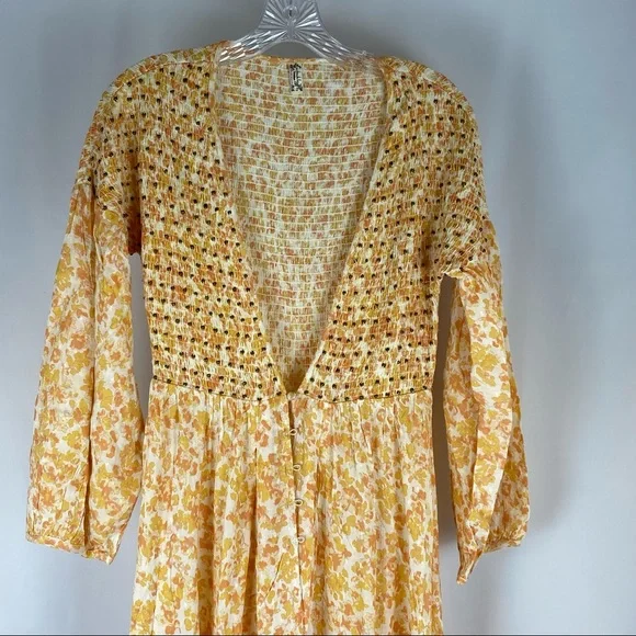 Free People | Intimately Free Kadence Duster | Robe | Beaded Smocked size Small - Picture 5 of 9